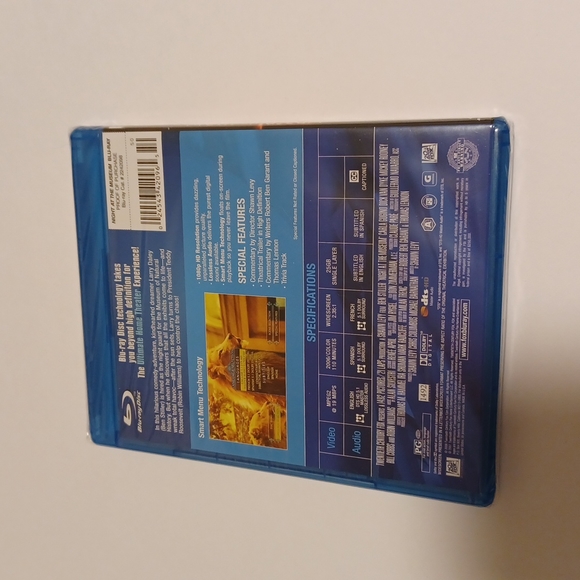 Night at the museum blu ray widescreen new - Picture 3 of 4